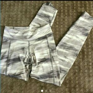 Under armour leggings